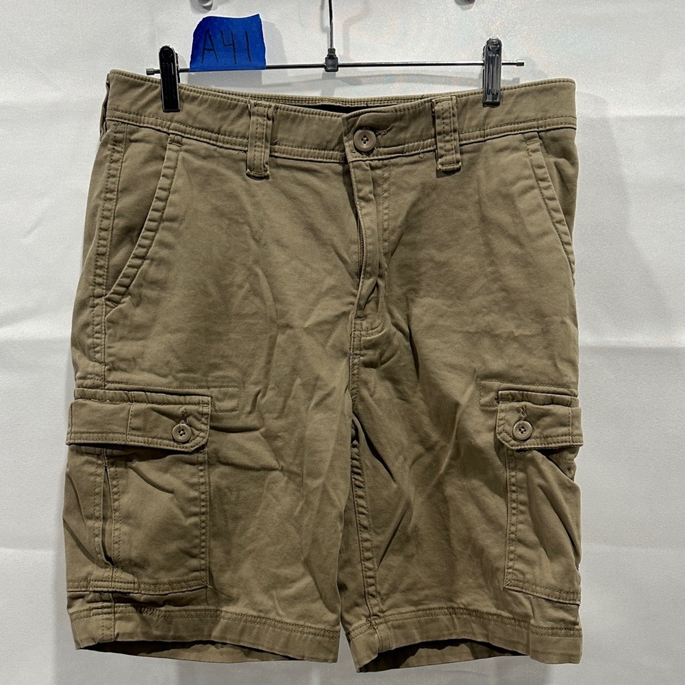 St. John's Bay Men's Brown Cargo Shorts